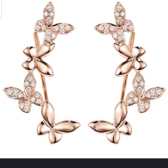 🦋🦋Pretty GOLD Butterfly earring slide🦋🦋 - Picture 3 of 10